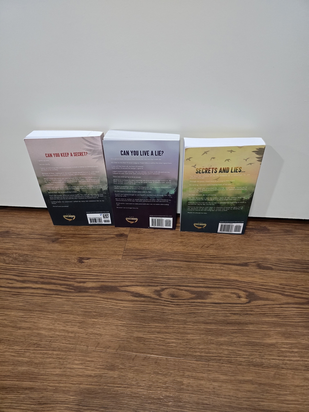 Paperback Book Stack - Flock / Exodus / The Finish Line - Multi-Color - Picture 7 of 7